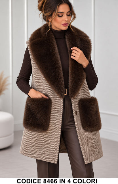 Gilet lungo spigato con collo e tasche effetto pelliccia - Alessia Velluti