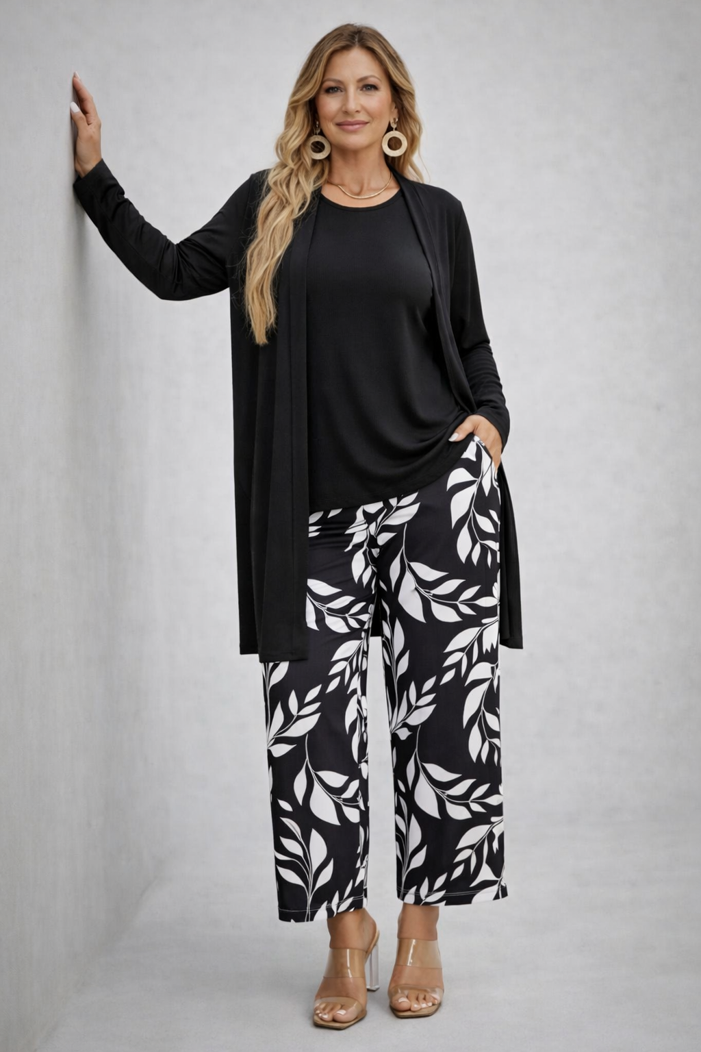 Vanda | Completo tre pezzi con cardigan lungo Bianco e Nero - Alessia Velluti