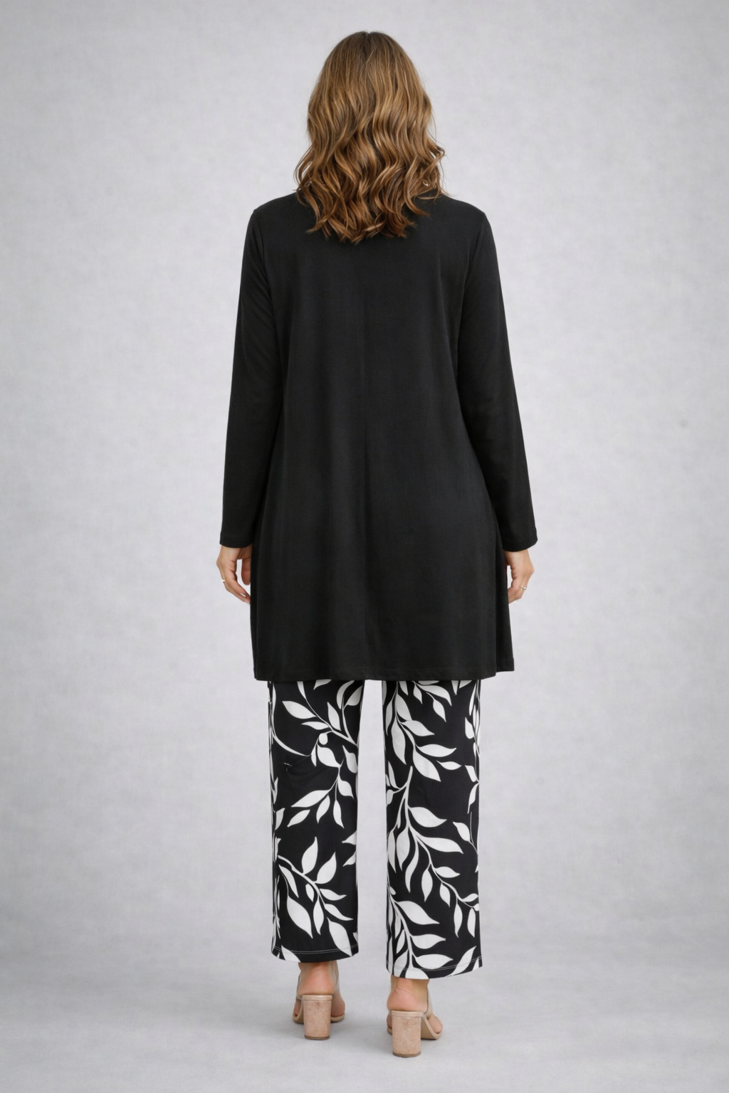 Vanda | Completo tre pezzi con cardigan lungo Bianco e Nero - Alessia Velluti