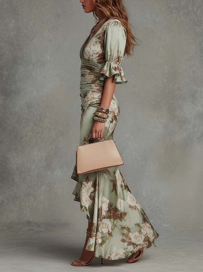 EMILIA | Abito MAXI ASIMÉTRICO DE SATÉN verde FLORAL, MANGAS CAMPANA, Collo EN V